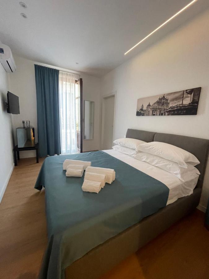 Civicocento Charming Rooms Katanya Dış mekan fotoğraf